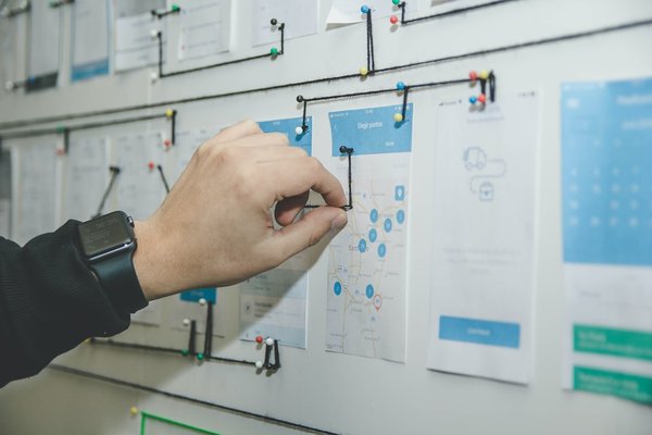 Où se trouve application et fonctionnalité dans Windows 10 ?